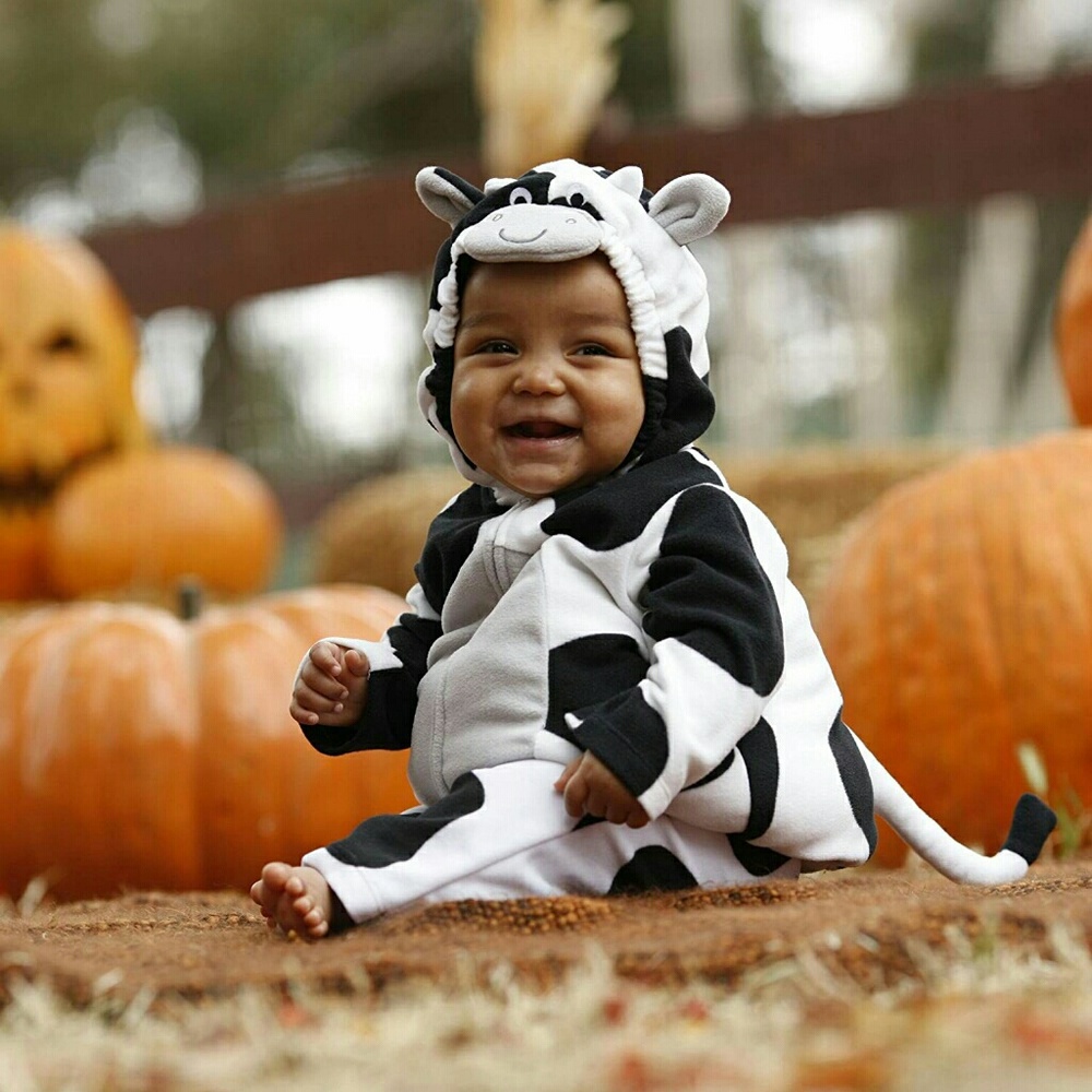 Adorable unisex cow costume